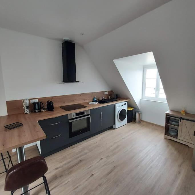 Bel Appartement F2 Hyper Centre Refait A Neuf Coutances Extérieur photo